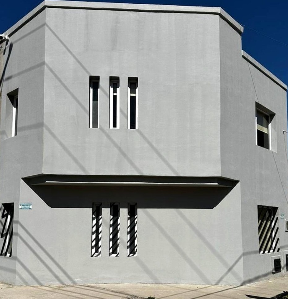 Exterior de dúplex construido por GJ Constructora